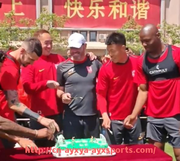 爱游戏体育-世俱杯比赛技术动作汇总与技术细节提升建议