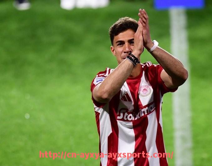 爱游戏体育-法甲里昂俱乐部获得的历史性荣誉与奖项